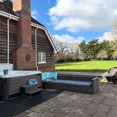 Langford Farmhouse - New Forest National Park Luxury 4Bd, Hot Tub, Cinema, 10 Acres Bartley Екстер'єр фото
