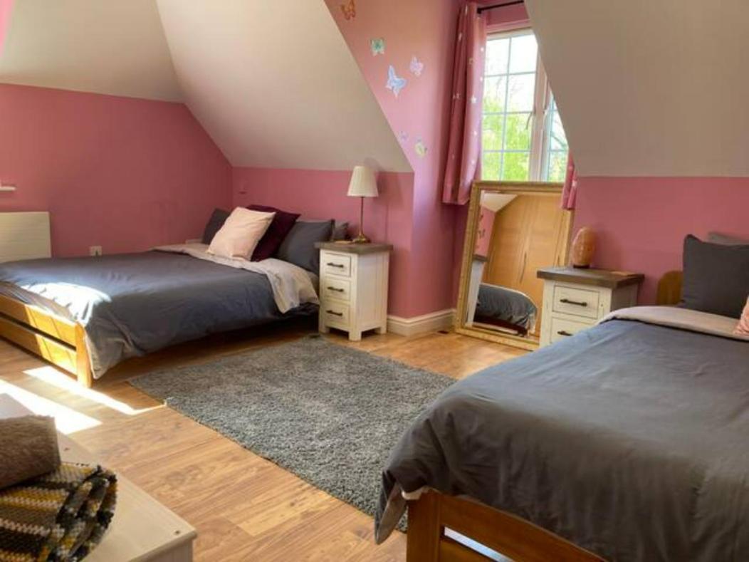 Langford Farmhouse - New Forest National Park Luxury 4Bd, Hot Tub, Cinema, 10 Acres Bartley Екстер'єр фото